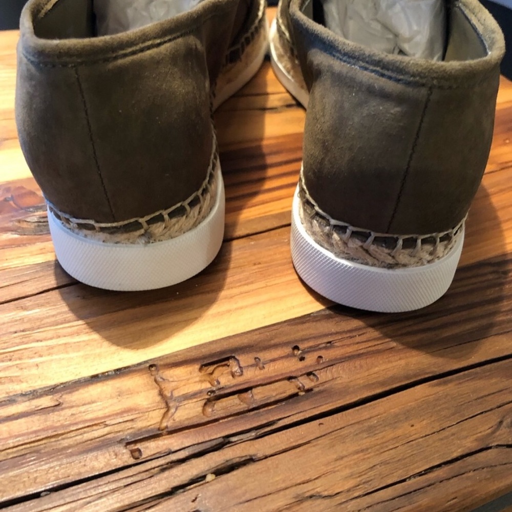 Vince Camuto Suede Slip-On Sneaker Olive Army Green NWT - Picture 5 of 8